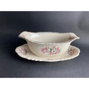 Aberdeen Moss Rose Gravy Boat with Attached Underplate